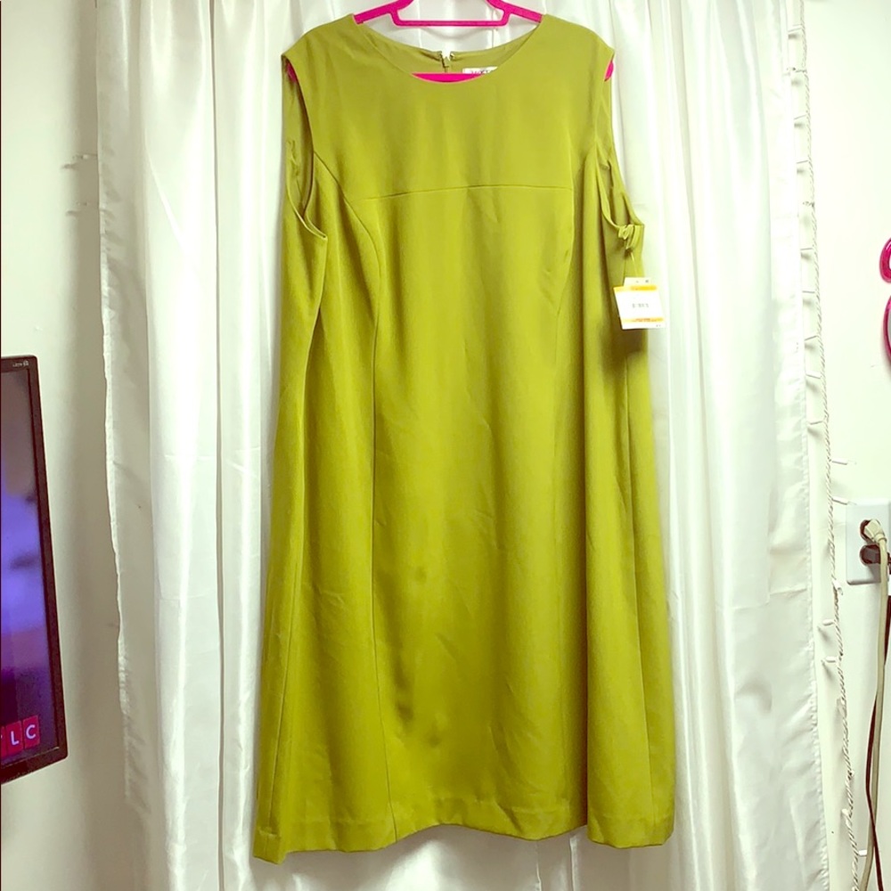 Kasper Green Dress